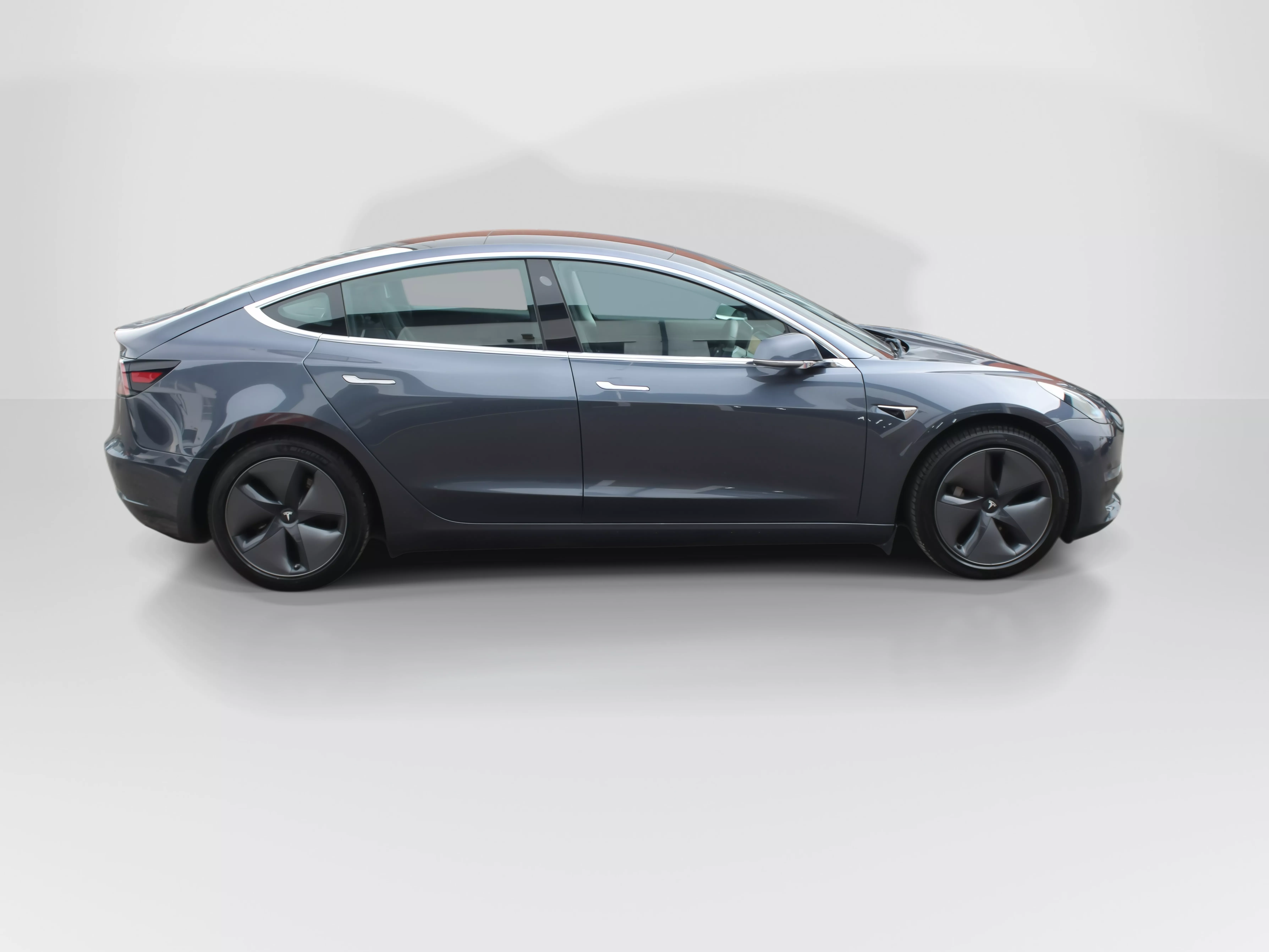 MODEL 3