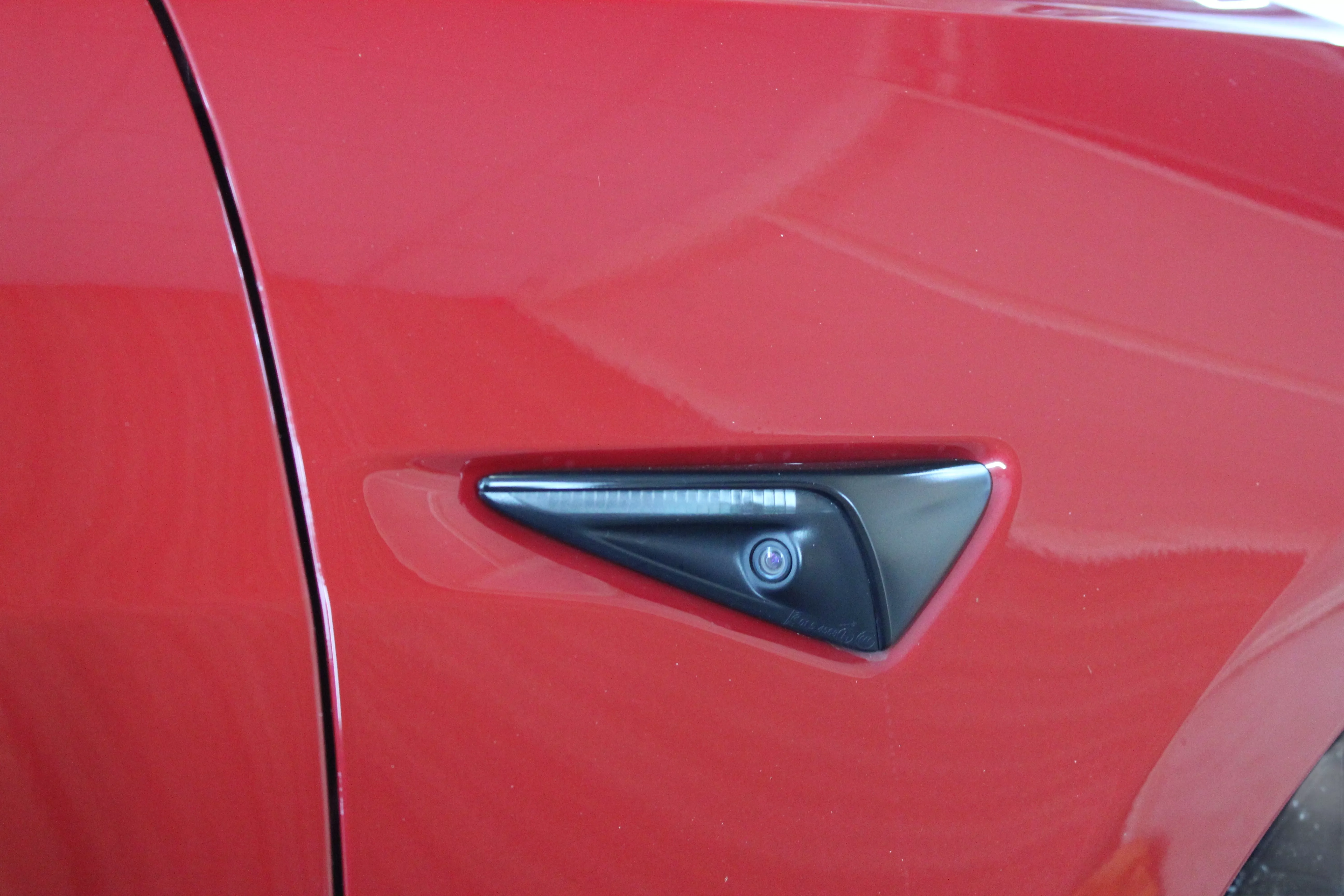 MODEL 3 LONG RANGE AWD