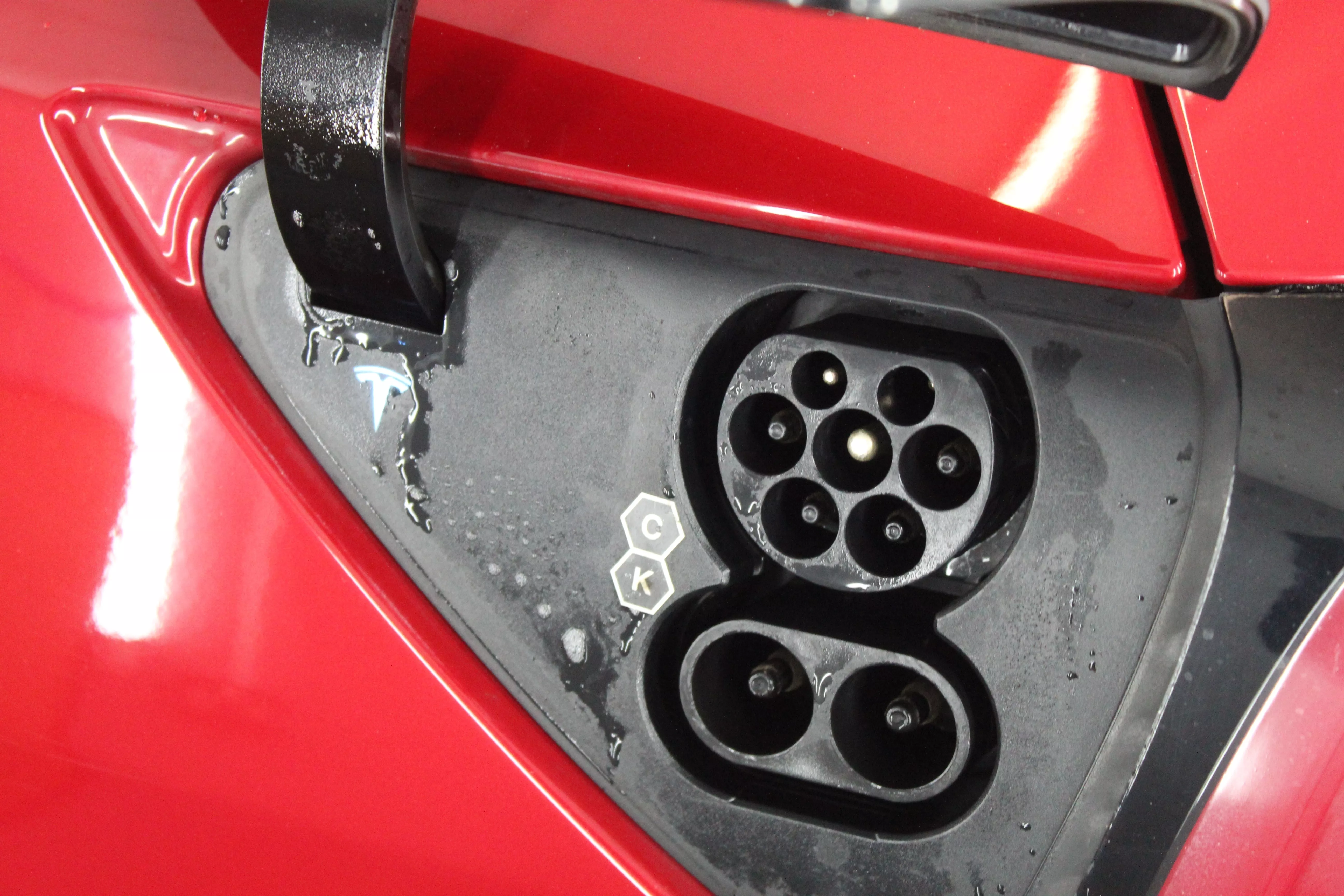 MODEL 3 LONG RANGE AWD