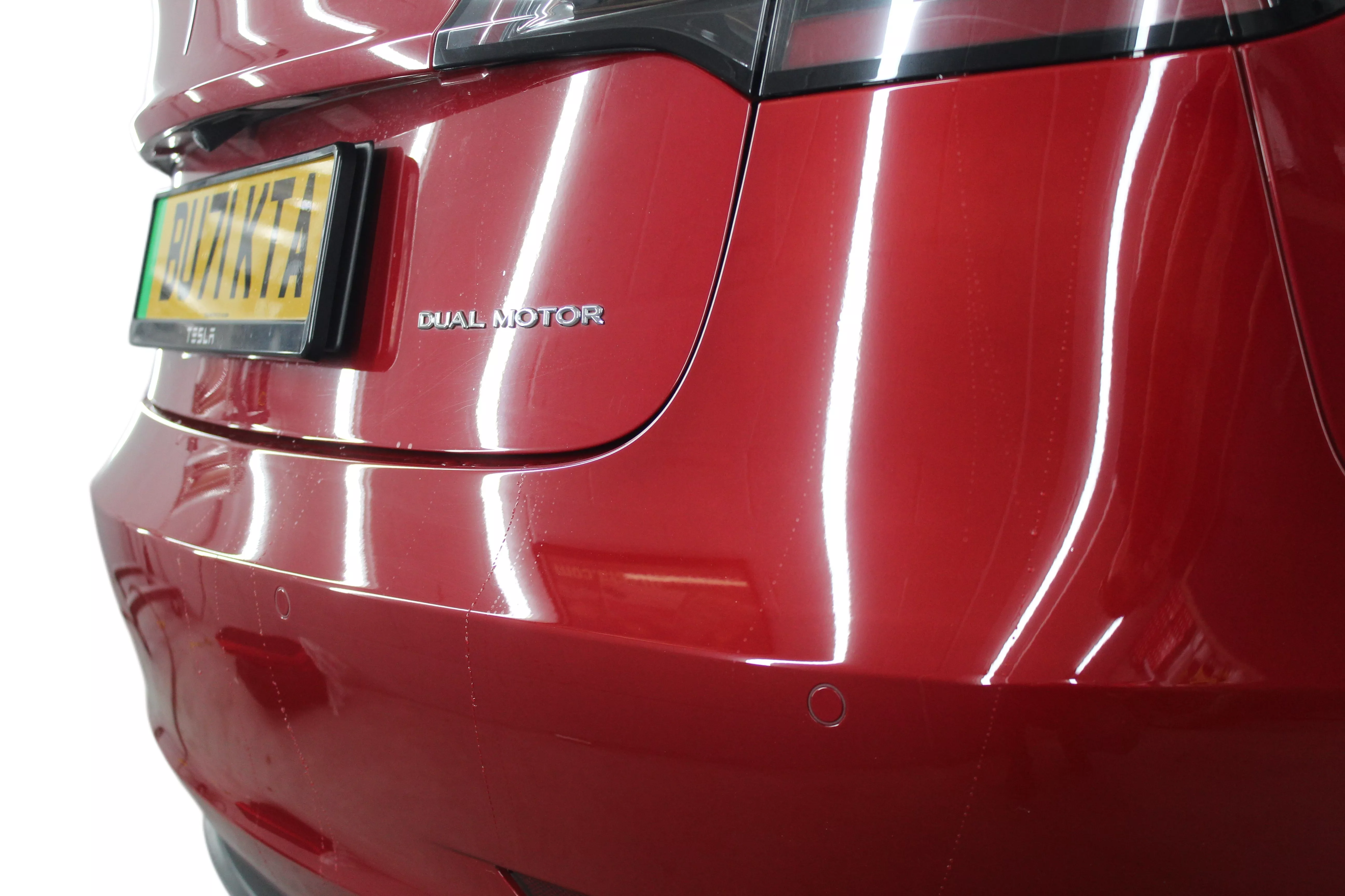 MODEL 3 LONG RANGE AWD