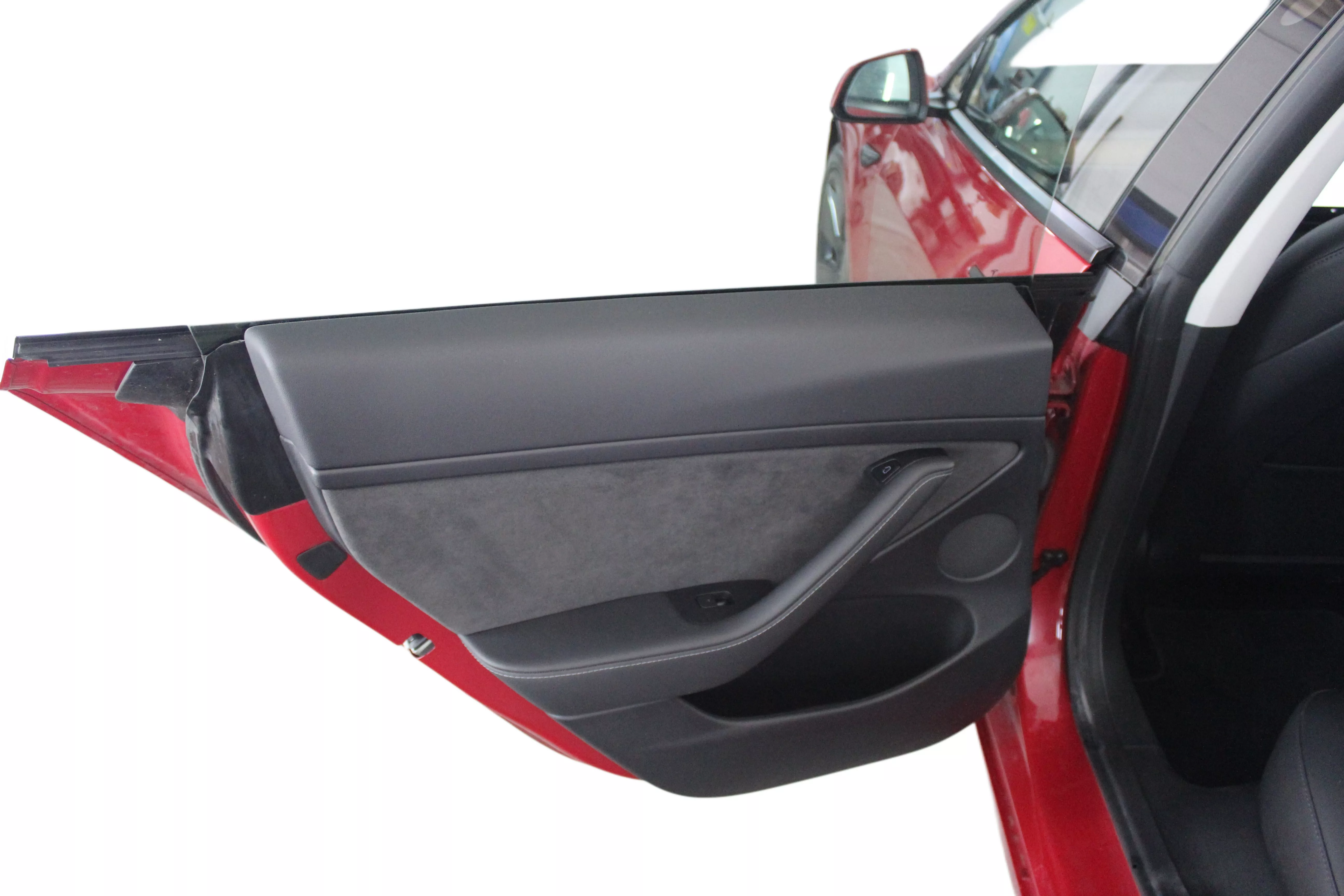 MODEL 3 LONG RANGE AWD